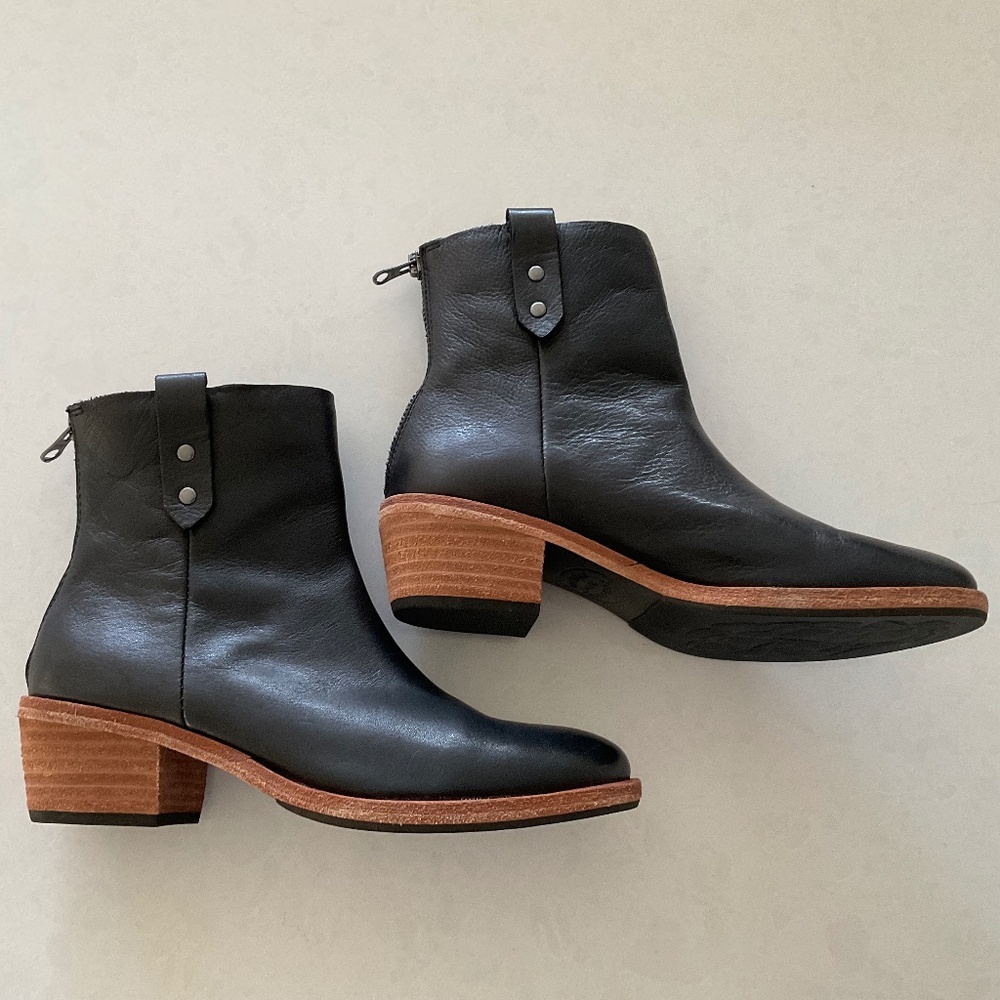 KORK-EASE Kayden Booties Black Leather Size 6 LIKE NEW - Picture 7 of 8